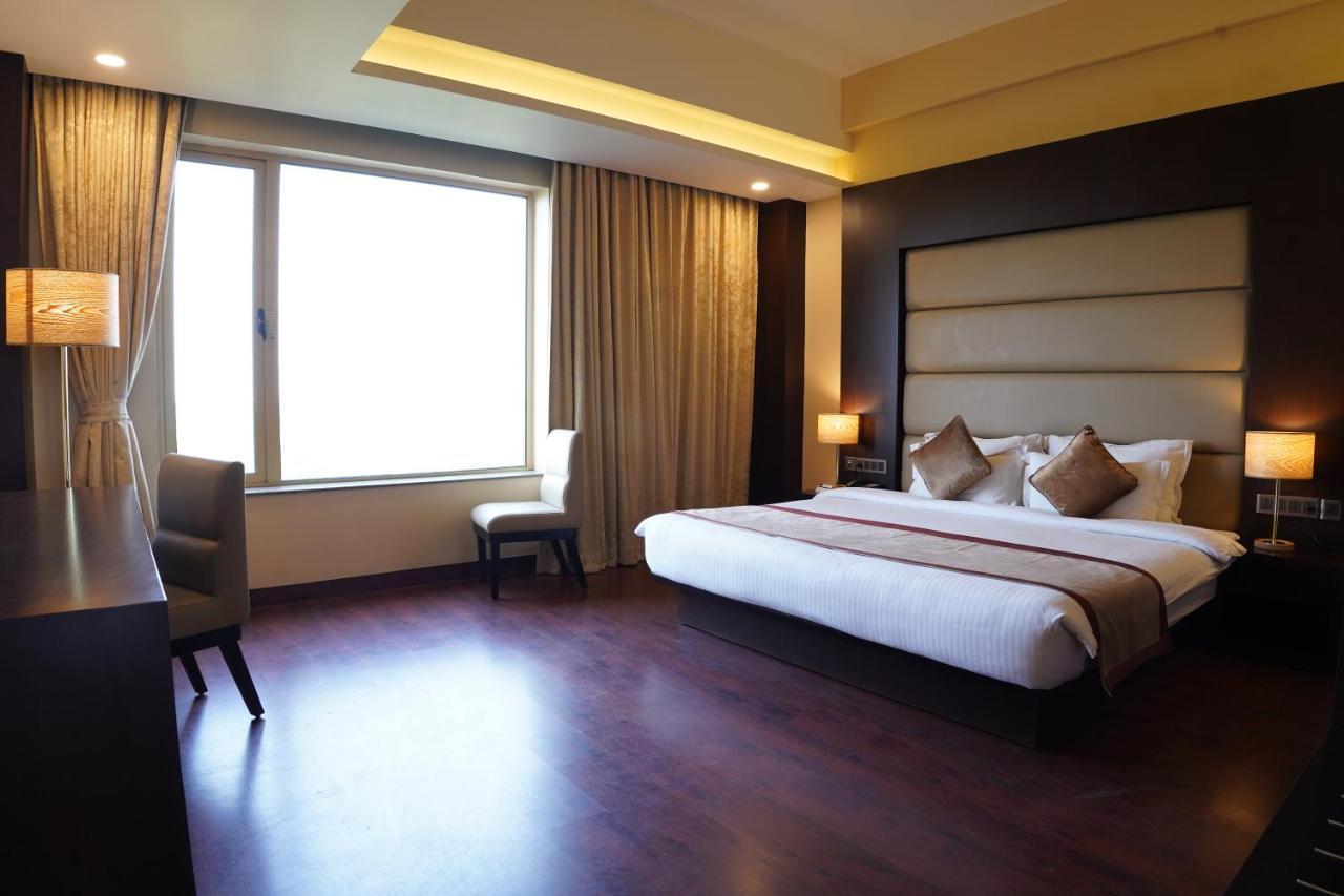 Vivanta Jamshedpur, Golmuri Exterior foto